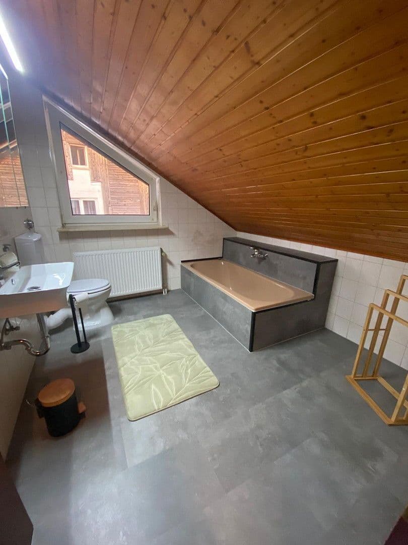 Predaj bytu 3-izbový 69 m², Katzweiler, Porýnie-Falcko Predaj bytu 3-izbový 69 m², Katzweiler, Porýnie-Falcko