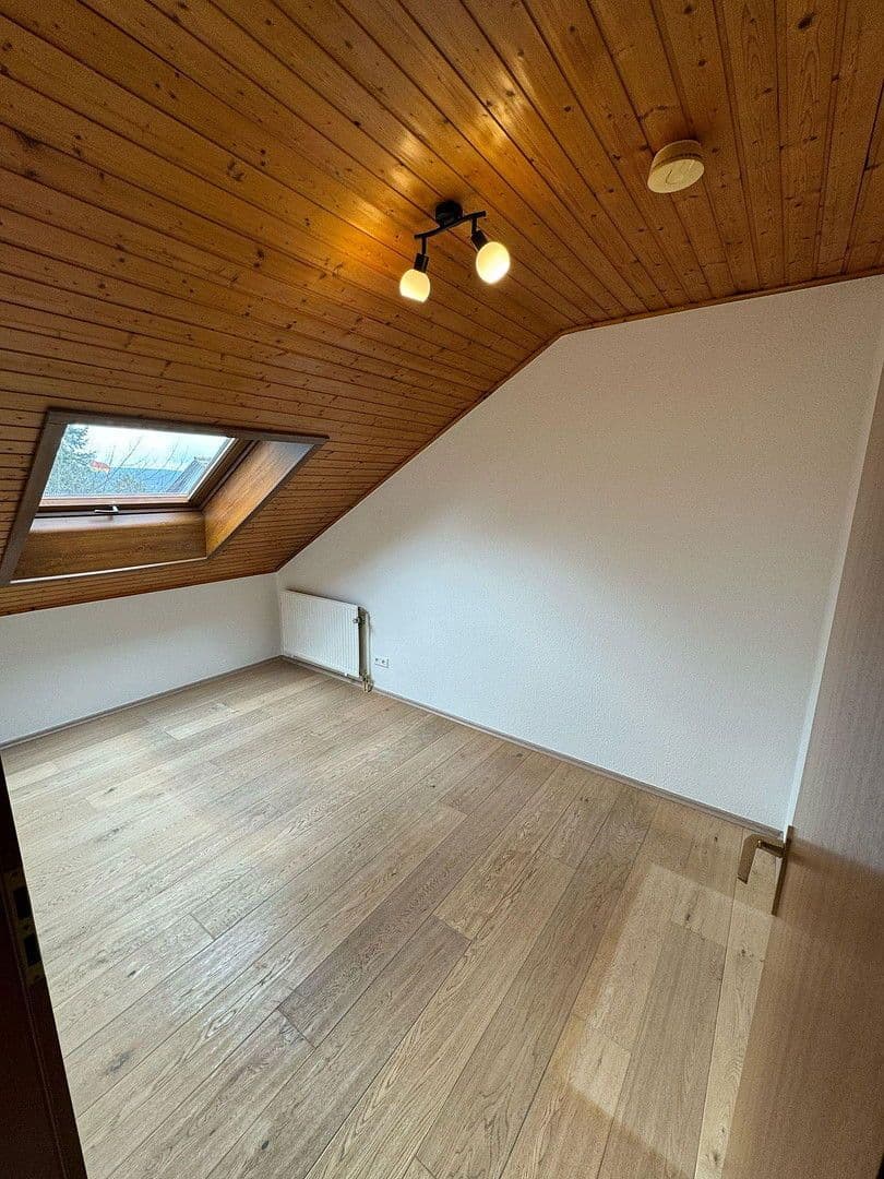 Predaj bytu 3-izbový 69 m², Katzweiler, Porýnie-Falcko Predaj bytu 3-izbový 69 m², Katzweiler, Porýnie-Falcko