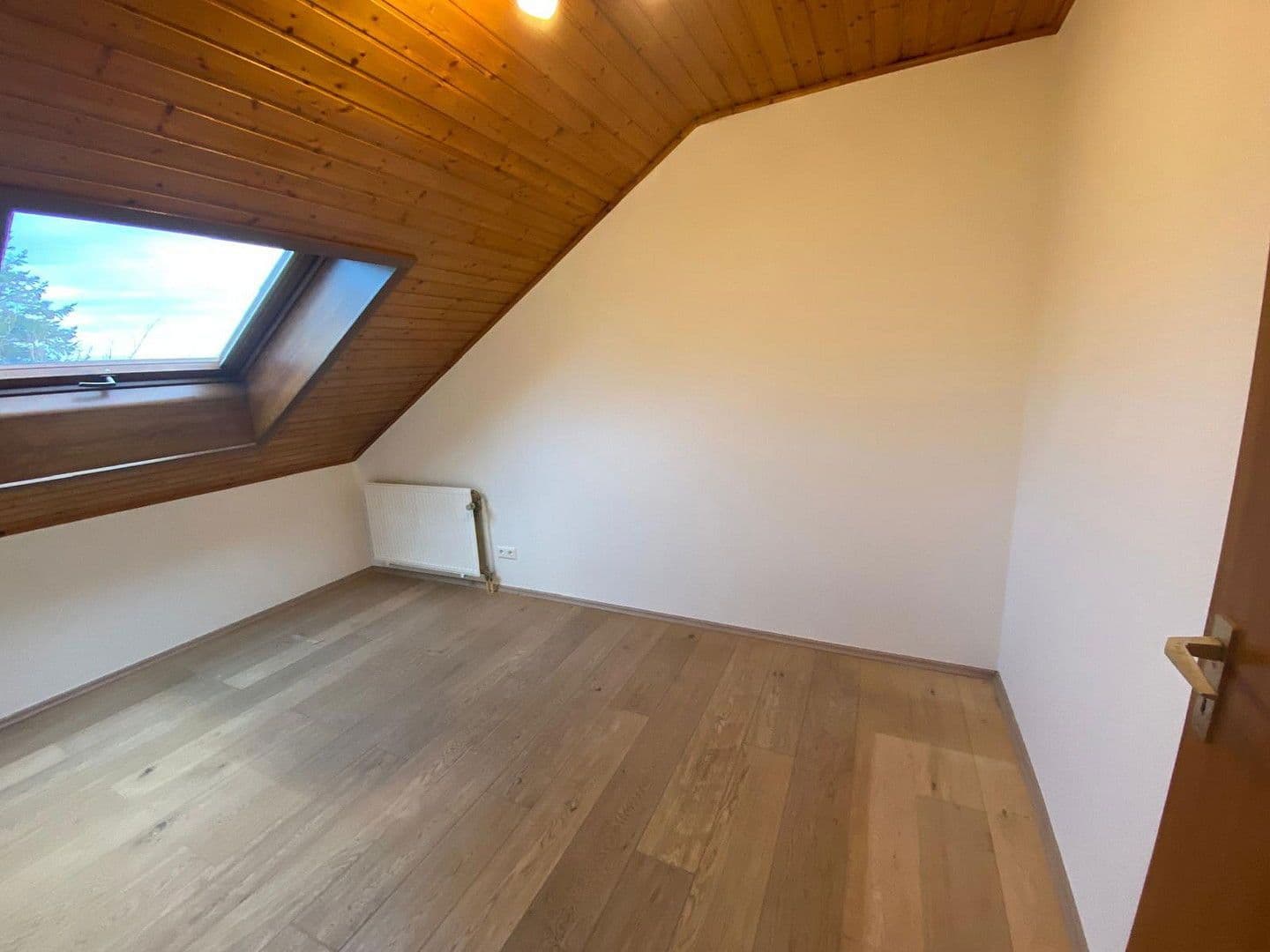 Predaj bytu 3-izbový 69 m², Katzweiler, Porýnie-Falcko Predaj bytu 3-izbový 69 m², Katzweiler, Porýnie-Falcko