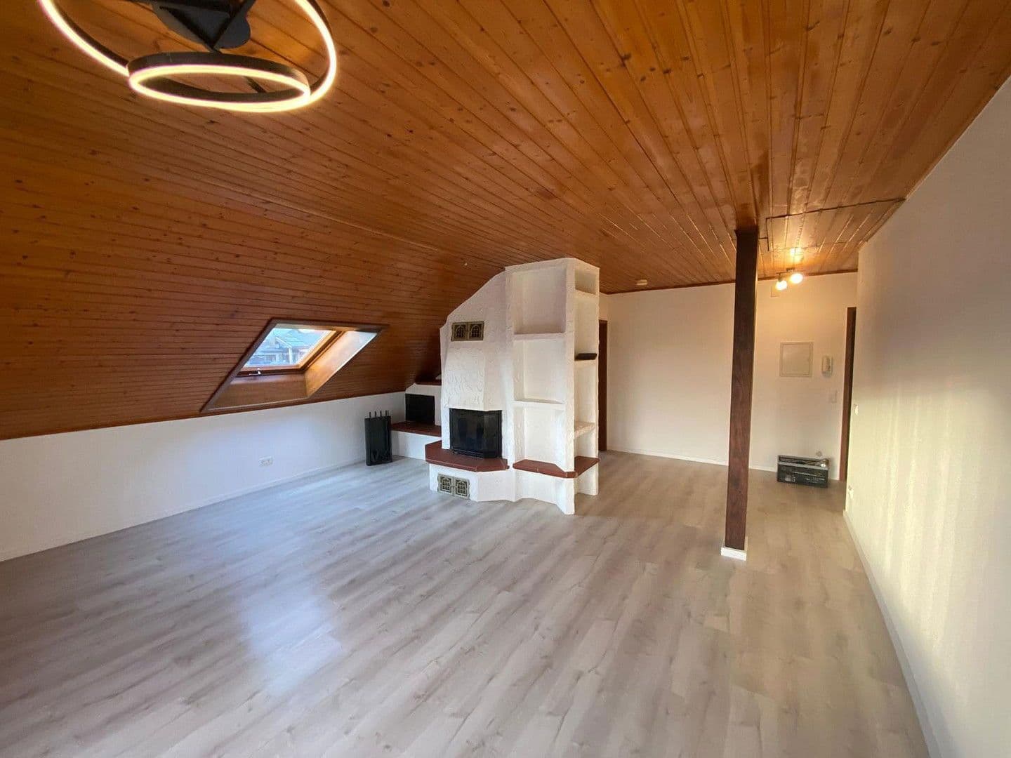 Predaj bytu 3-izbový 69 m², Katzweiler, Porýnie-Falcko Predaj bytu 3-izbový 69 m², Katzweiler, Porýnie-Falcko