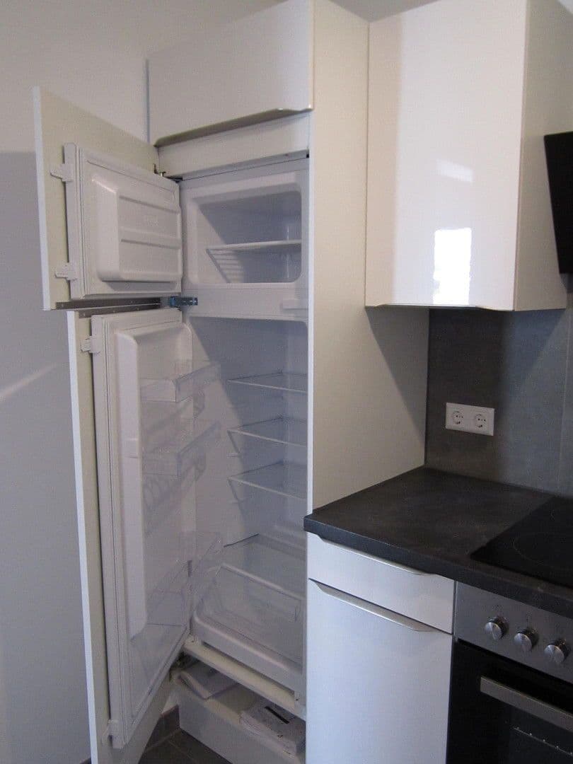 Prenájom bytu 2-izbový 43 m², Herrenberg, Bádensko-Wurttembersko Prenájom bytu 2-izbový 43 m², Herrenberg, Bádensko-Wurttembersko