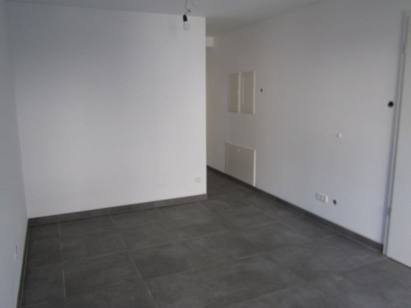 Prenájom bytu 2-izbový 43 m², Herrenberg, Bádensko-Wurttembersko Prenájom bytu 2-izbový 43 m², Herrenberg, Bádensko-Wurttembersko