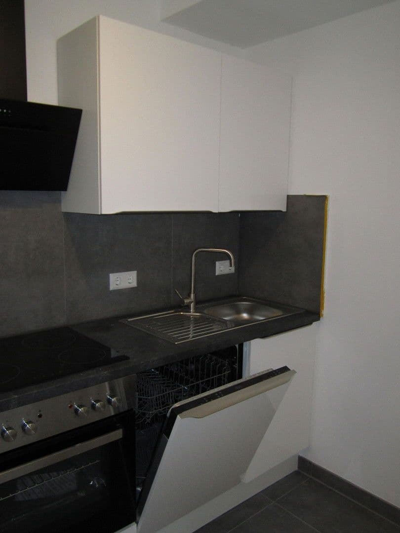 Prenájom bytu 2-izbový 43 m², Herrenberg, Bádensko-Wurttembersko Prenájom bytu 2-izbový 43 m², Herrenberg, Bádensko-Wurttembersko