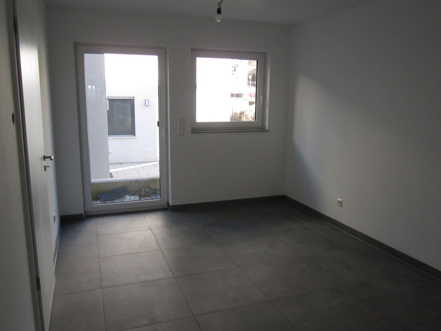 Prenájom bytu 2-izbový 43 m², Herrenberg, Bádensko-Wurttembersko Prenájom bytu 2-izbový 43 m², Herrenberg, Bádensko-Wurttembersko