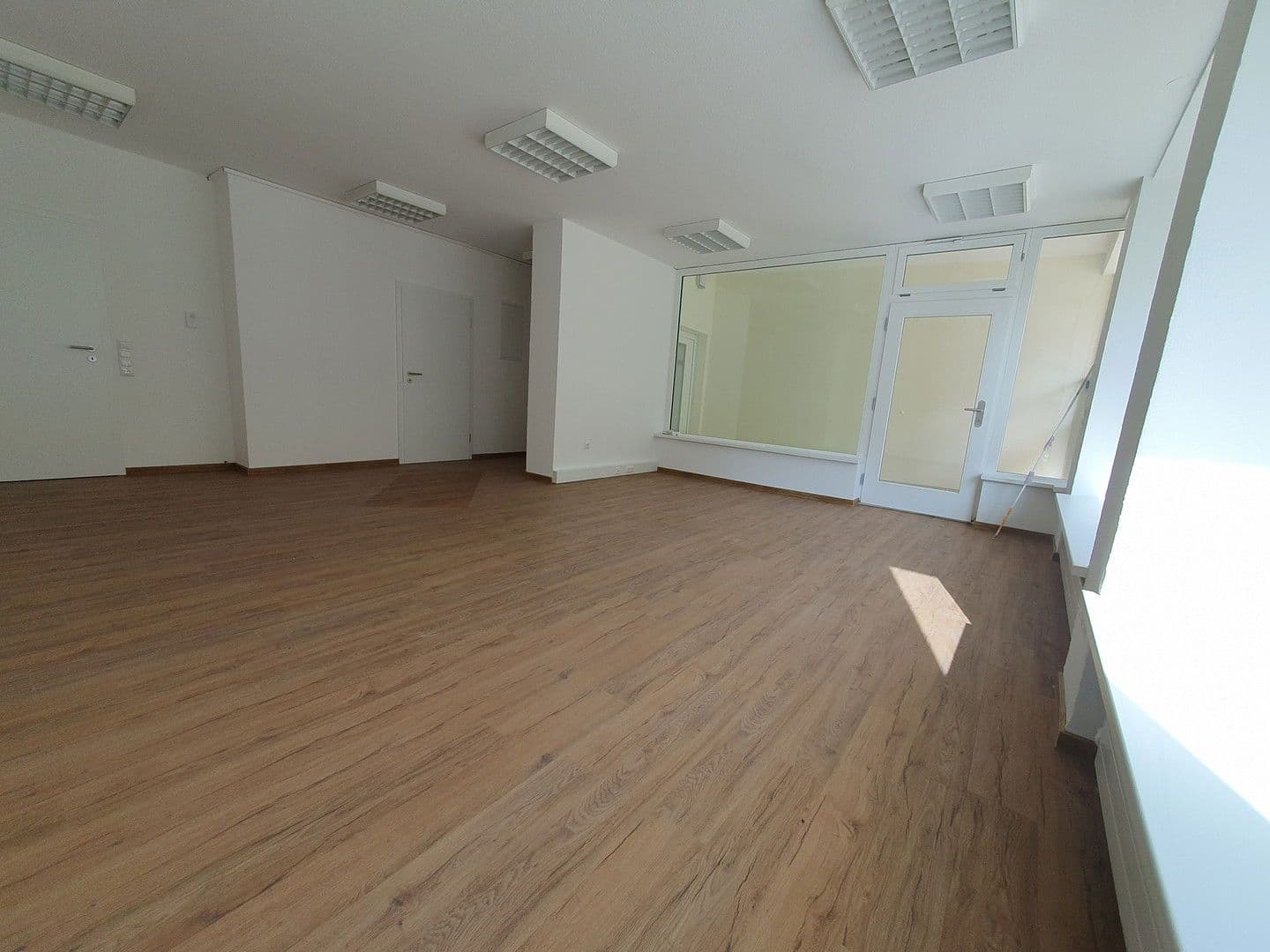 Prenájom kancelárie 62 m², Bauerngasse 87, Schweinfurt, Bavorsko Prenájom kancelárie 62 m², Bauerngasse 87, Schweinfurt, Bavorsko