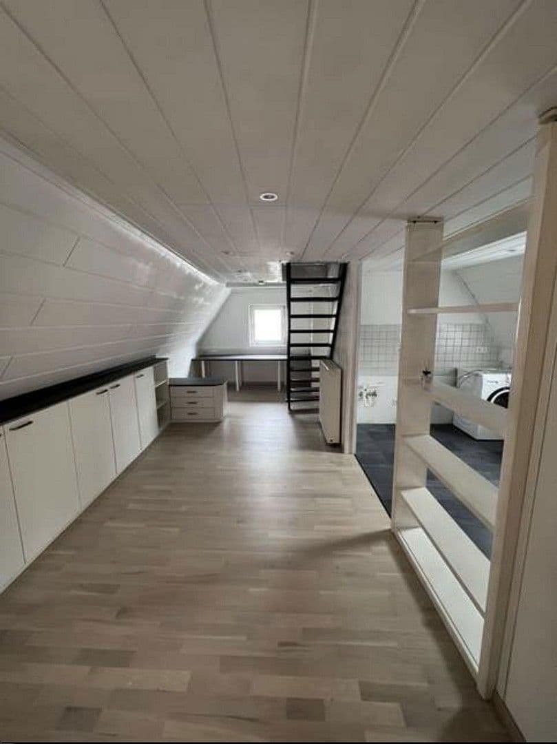 Prenájom bytu 2-izbový 44 m², Griesbadgasse 21, Ingolstadt, Bavorsko Prenájom bytu 2-izbový 44 m², Griesbadgasse 21, Ingolstadt, Bavorsko