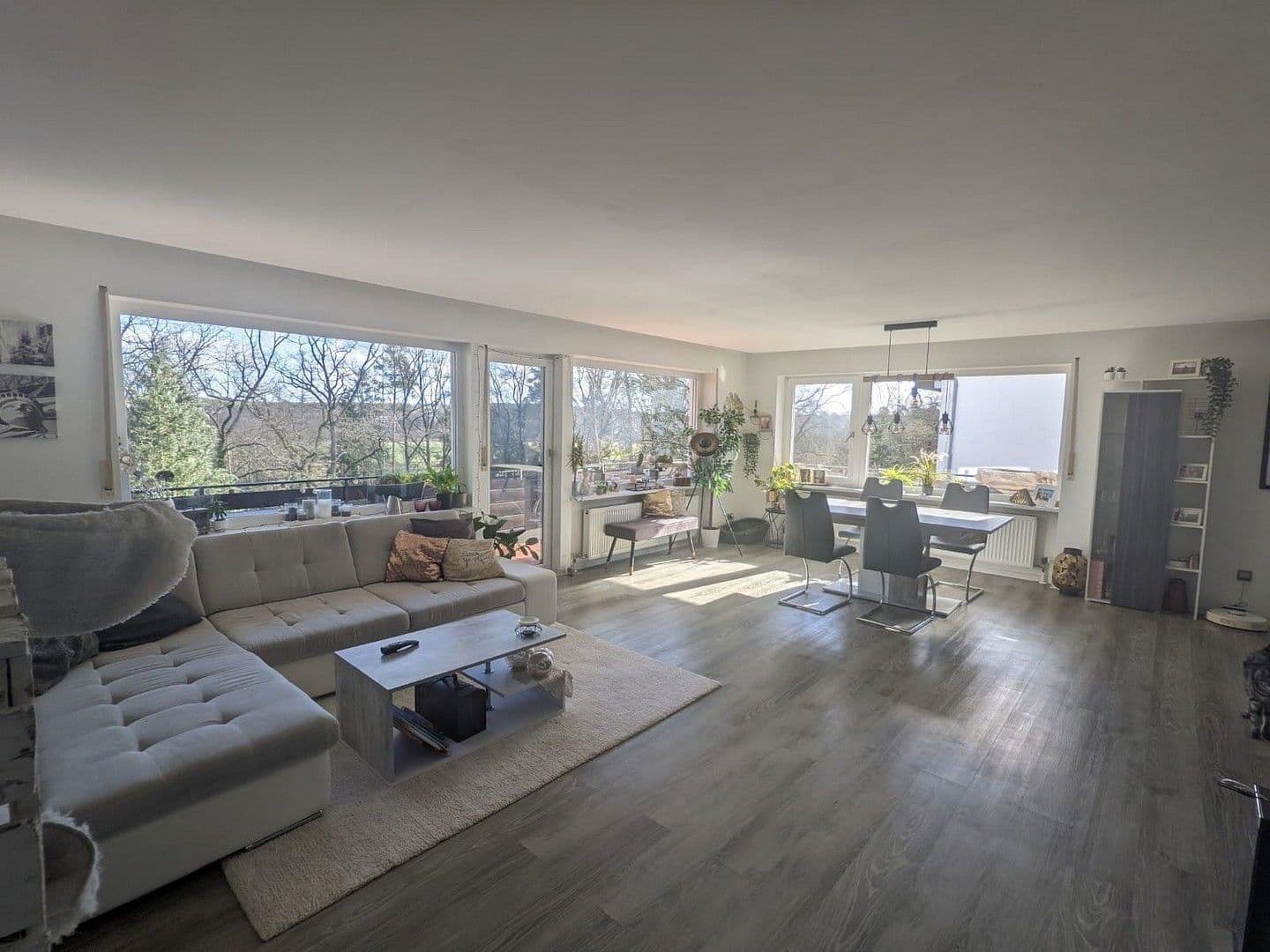 Prenájom bytu 4-izbový 120 m², Am Mariensteig 20a, Schwabach, Bavorsko Prenájom bytu 4-izbový 120 m², Am Mariensteig 20a, Schwabach, Bavorsko