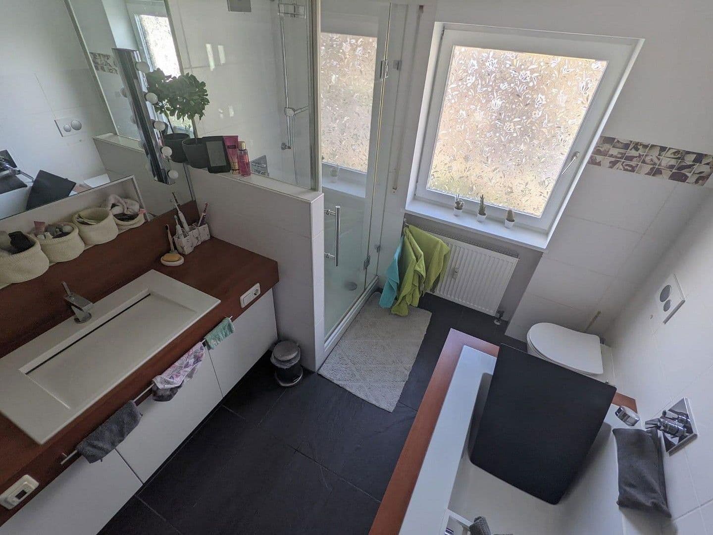 Prenájom bytu 4-izbový 120 m², Am Mariensteig 20a, Schwabach, Bavorsko Prenájom bytu 4-izbový 120 m², Am Mariensteig 20a, Schwabach, Bavorsko