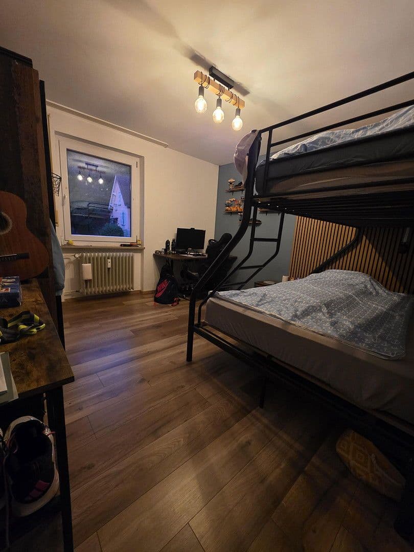 Prenájom bytu 5-izbový 99 m², Jahnstraße 1, Überlingen, Bádensko-Wurttembersko Prenájom bytu 5-izbový 99 m², Jahnstraße 1, Überlingen, Bádensko-Wurttembersko