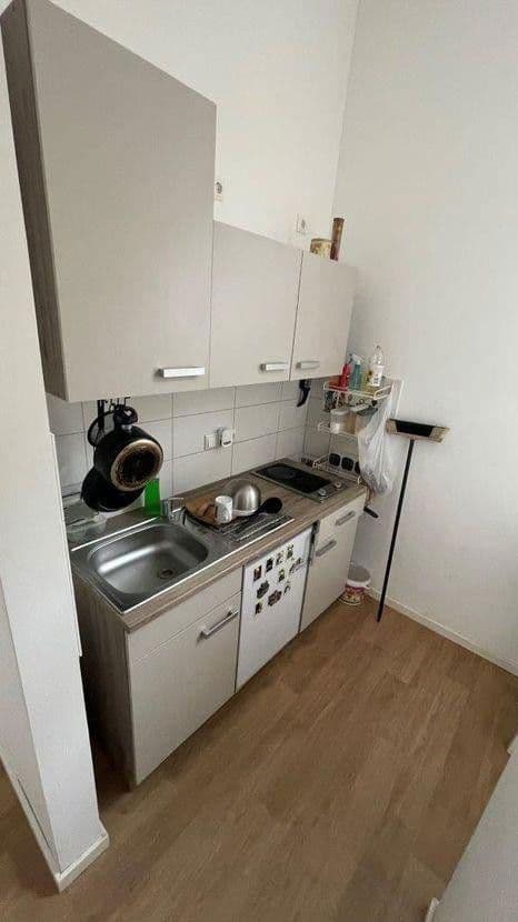 Prenájom bytu 1-izbový 38 m², Robert-Koch-Straße 18, Schwerin, Meklenbursko-Predpomoransko Prenájom bytu 1-izbový 38 m², Robert-Koch-Straße 18, Schwerin, Meklenbursko-Predpomoransko