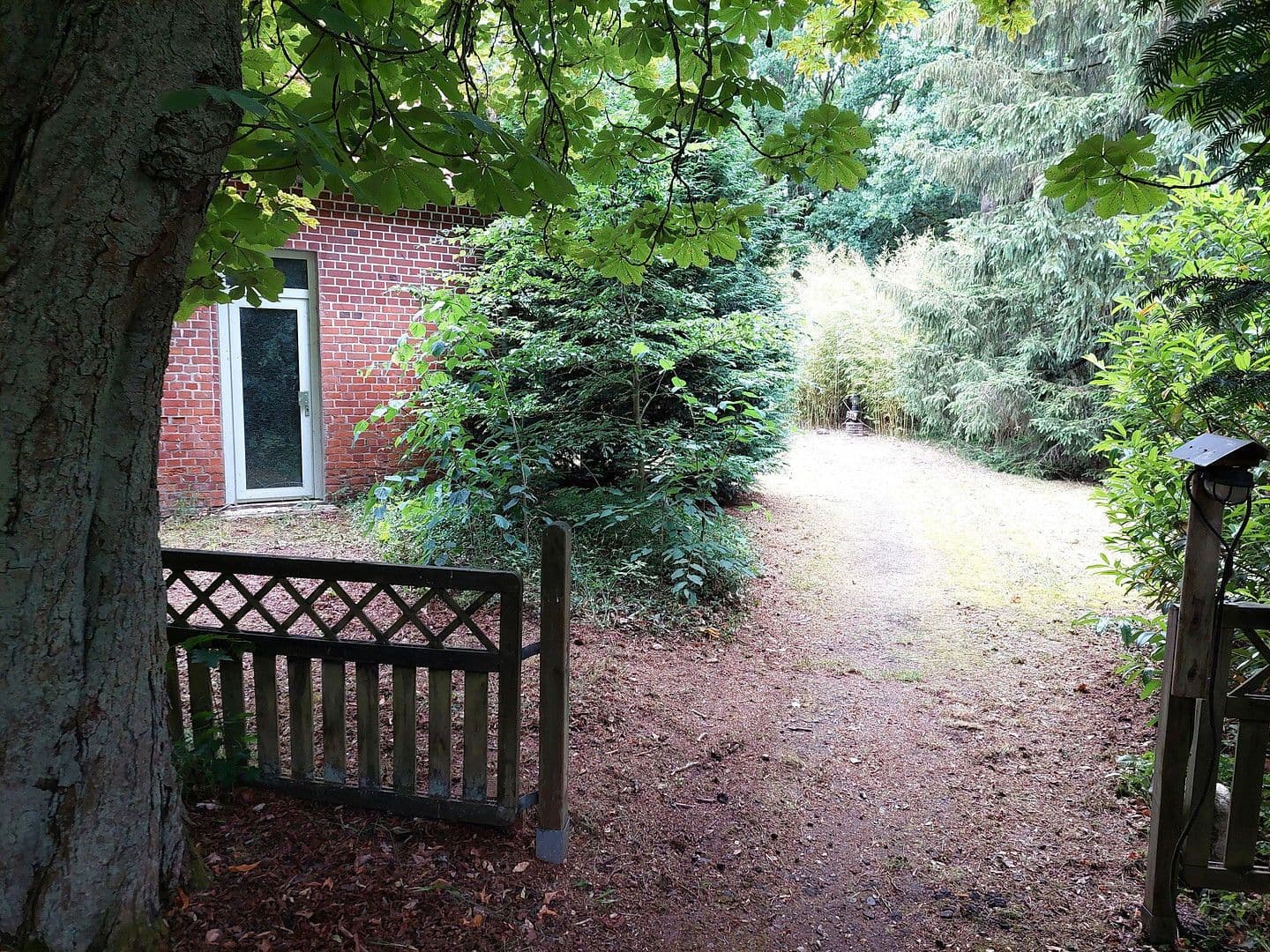 Prenájom bytu 2-izbový 90 m², Schneverdingen, Dolné Sasko Prenájom bytu 2-izbový 90 m², Schneverdingen, Dolné Sasko