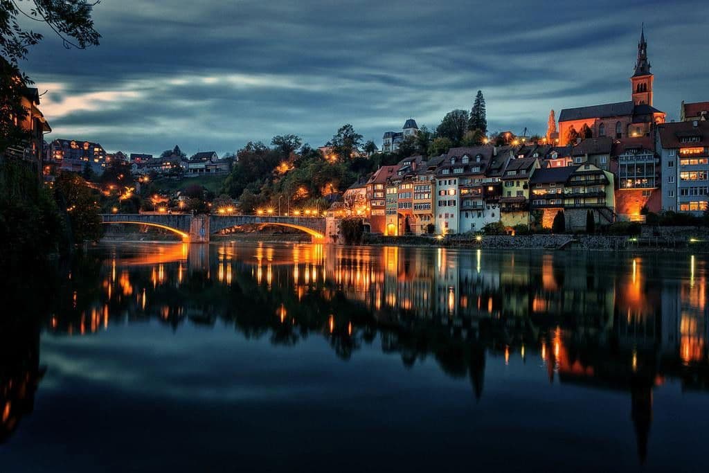 Predaj bytu 2-izbový 58 m², Laufenburg (Baden), Bádensko-Wurttembersko Predaj bytu 2-izbový 58 m², Laufenburg (Baden), Bádensko-Wurttembersko