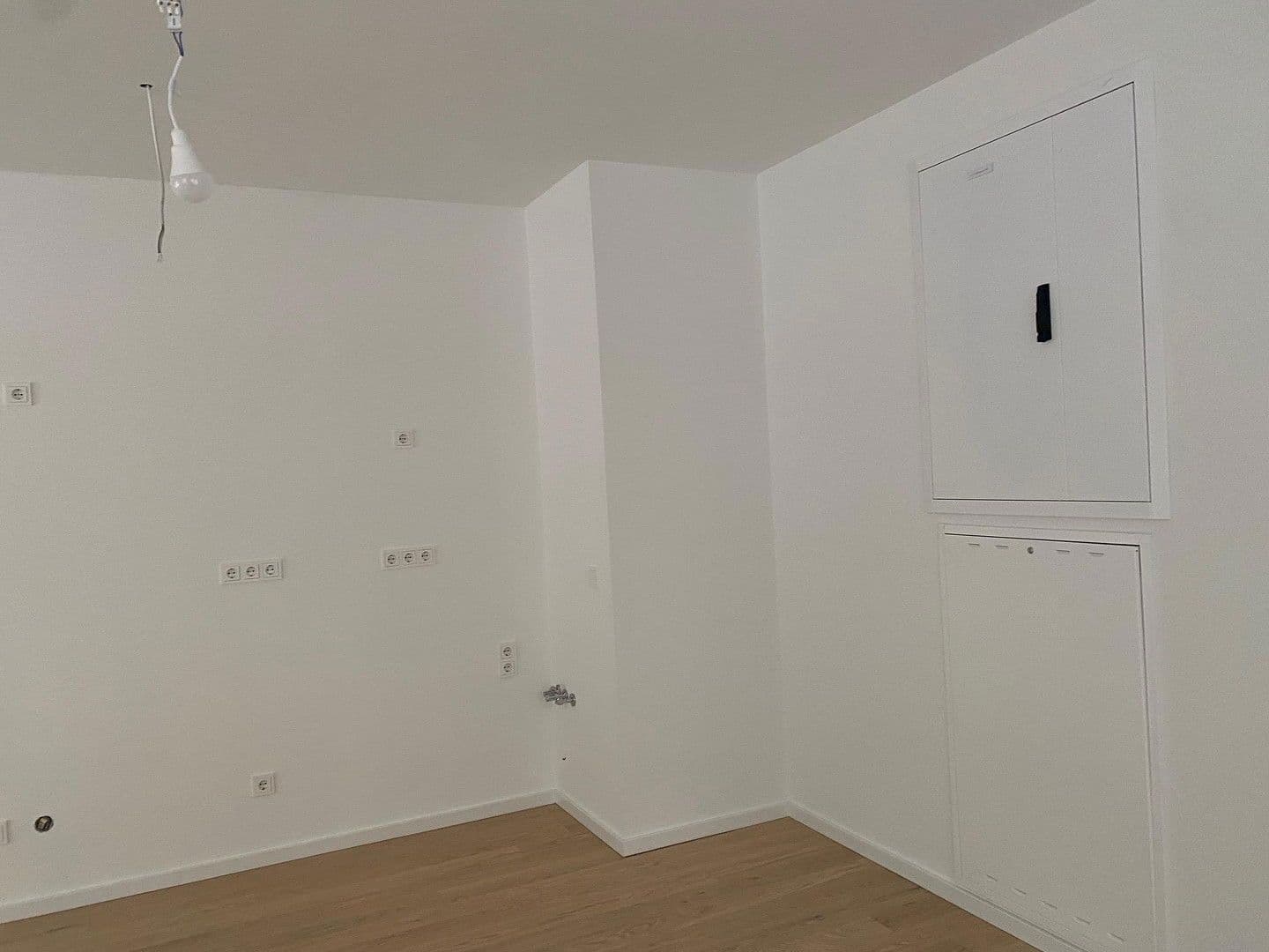 Prenájom bytu 2-izbový 77 m², Gabrielenstr., München, Bavorsko Prenájom bytu 2-izbový 77 m², Gabrielenstr., München, Bavorsko