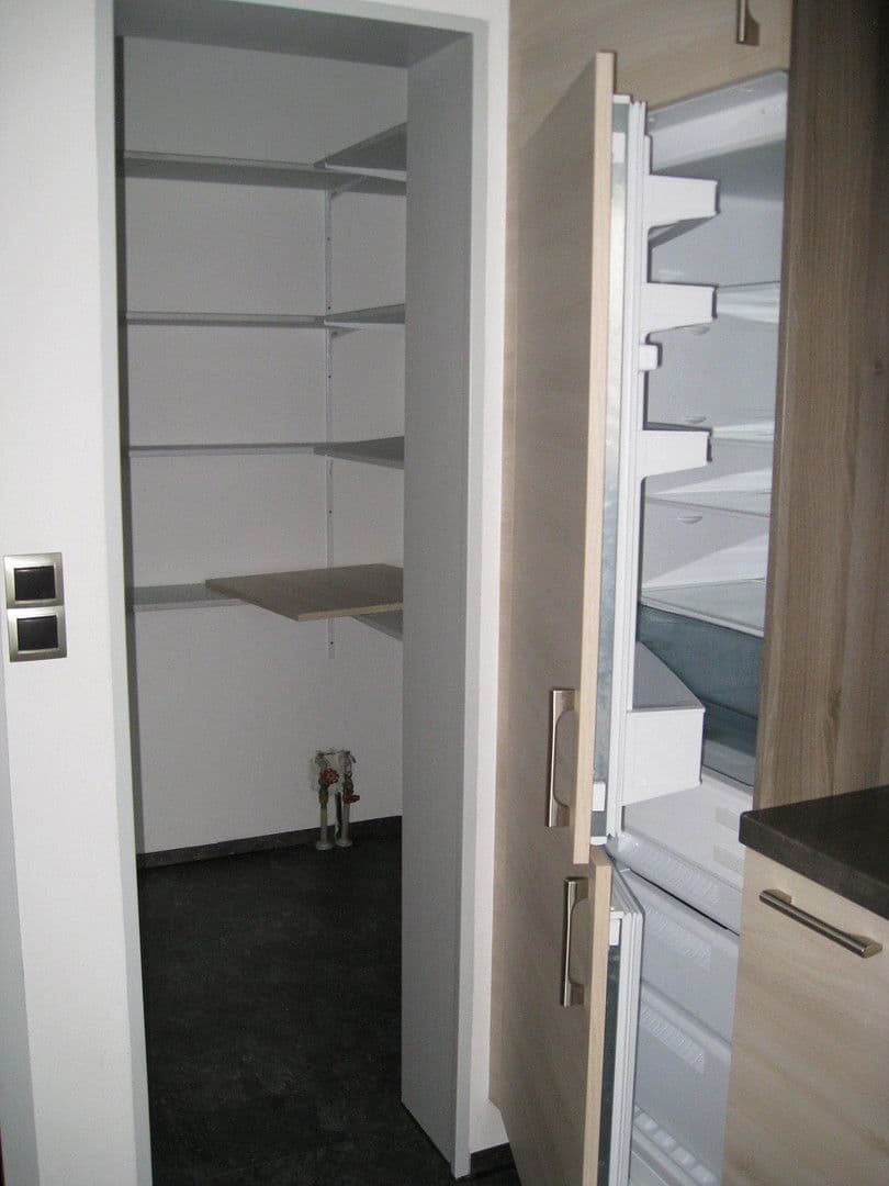 Prenájom bytu 3-izbový 71 m², Pfullendorfer Str. 10, Ulm Wiblingen, Bádensko-Wurttembersko Prenájom bytu 3-izbový 71 m², Pfullendorfer Str. 10, Ulm Wiblingen, Bádensko-Wurttembersko