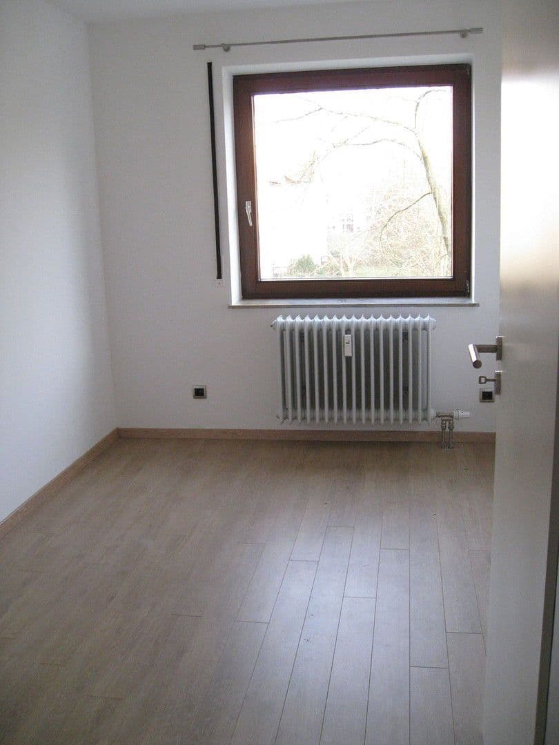 Prenájom bytu 3-izbový 71 m², Pfullendorfer Str. 10, Ulm Wiblingen, Bádensko-Wurttembersko Prenájom bytu 3-izbový 71 m², Pfullendorfer Str. 10, Ulm Wiblingen, Bádensko-Wurttembersko