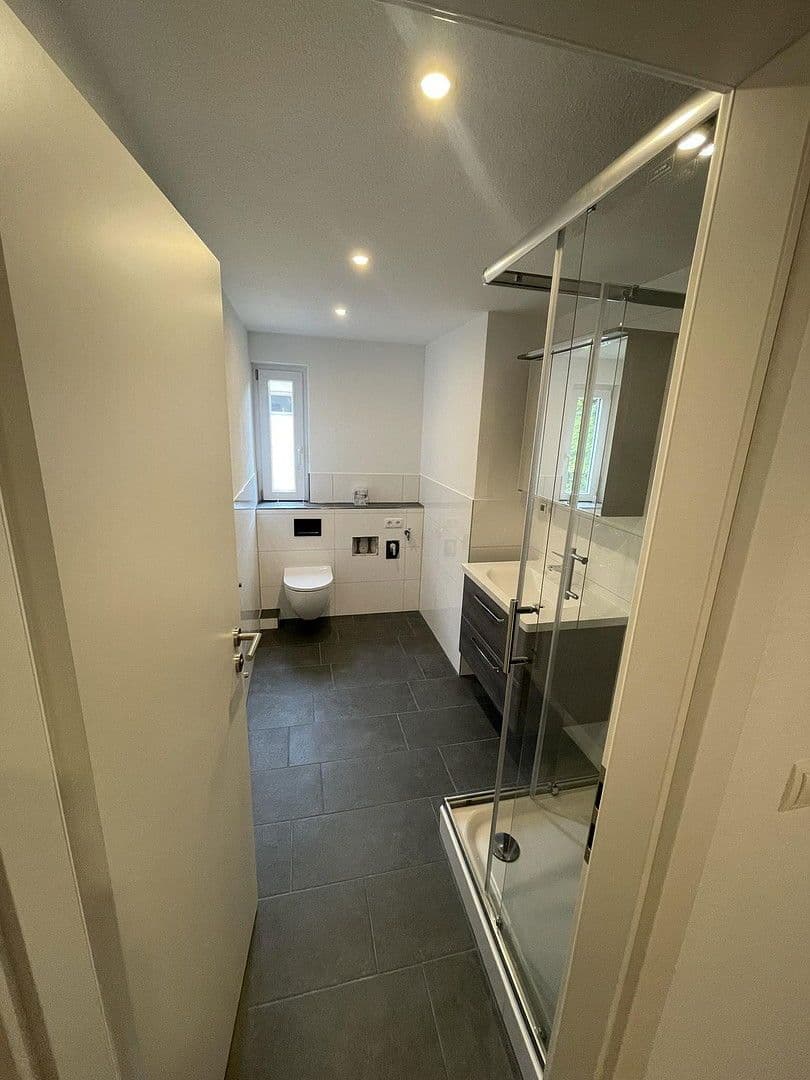 Prenájom bytu 4-izbový 70 m², Wingertweg 5, Leidersbach, Bavorsko Prenájom bytu 4-izbový 70 m², Wingertweg 5, Leidersbach, Bavorsko