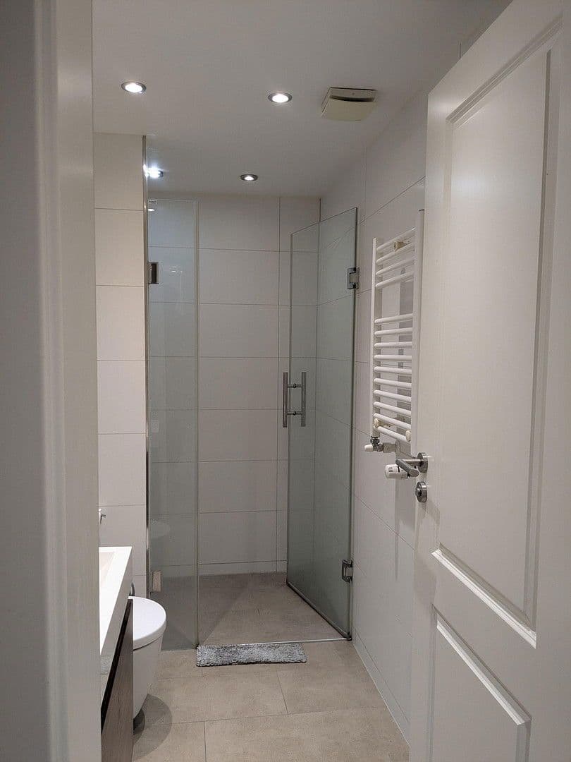 Prenájom bytu 1-izbový 30 m², Öserstraße 13, Frankfurt, Hesensko Prenájom bytu 1-izbový 30 m², Öserstraße 13, Frankfurt, Hesensko