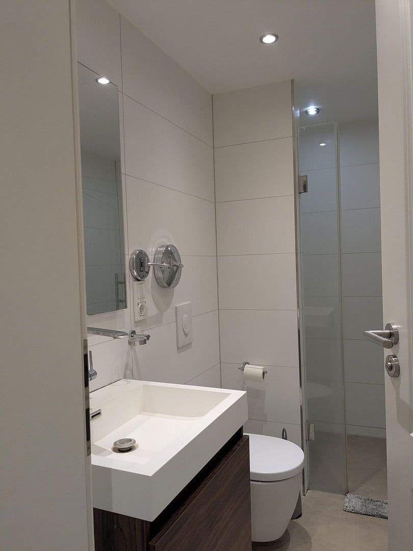 Prenájom bytu 1-izbový 30 m², Öserstraße 13, Frankfurt, Hesensko Prenájom bytu 1-izbový 30 m², Öserstraße 13, Frankfurt, Hesensko