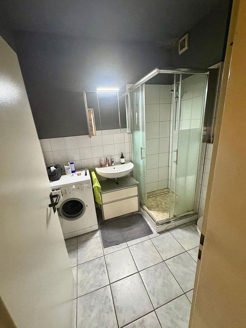 Predaj bytu 2-izbový 50 m², Follerstraße, 100 A, Köln, Severné Porýnie - Westfálsko Predaj bytu 2-izbový 50 m², Follerstraße, 100 A, Köln, Severné Porýnie - Westfálsko