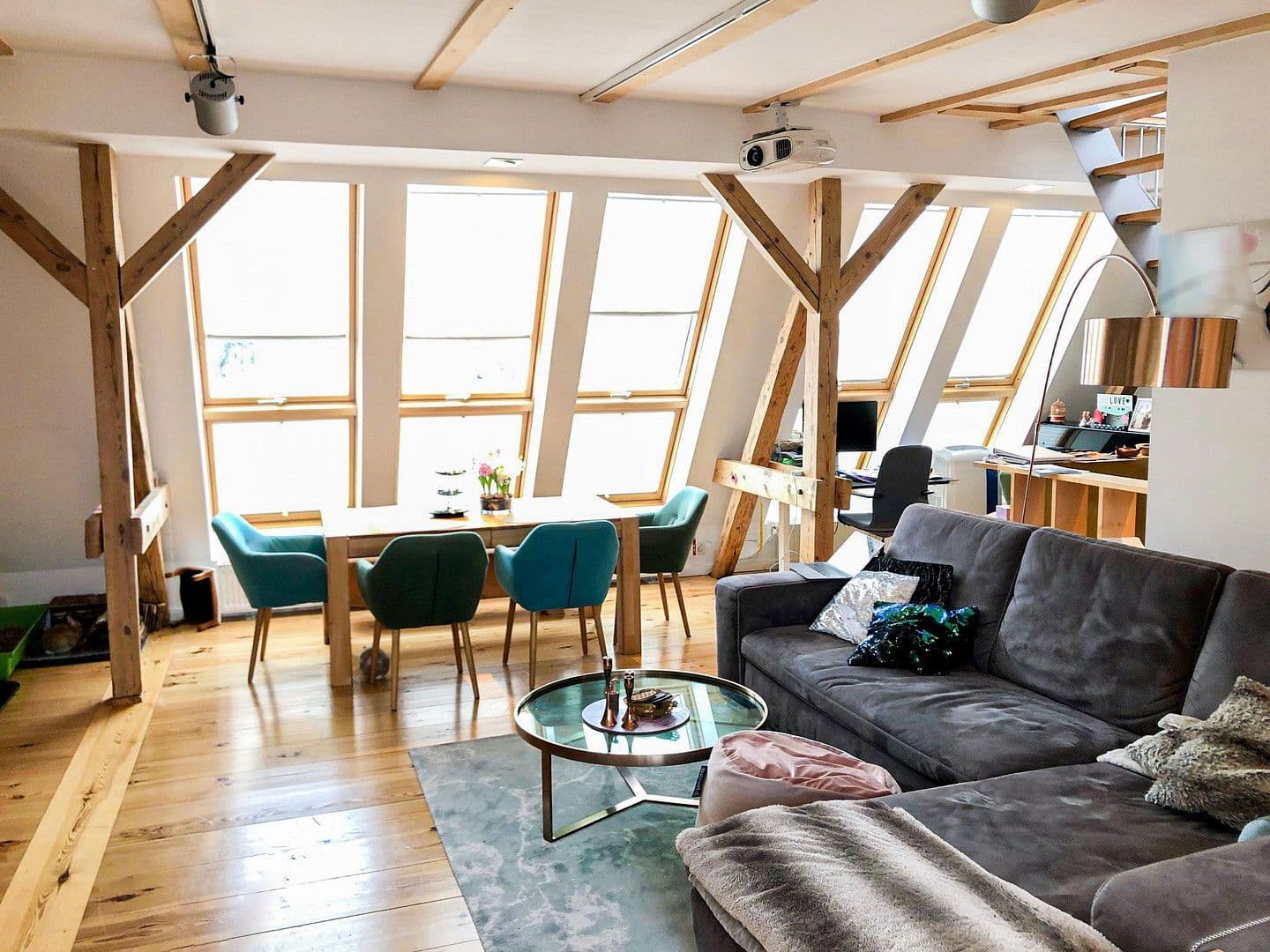 Predaj bytu 4-izbový 150 m², Berlin, Berlín Predaj bytu 4-izbový 150 m², Berlin, Berlín