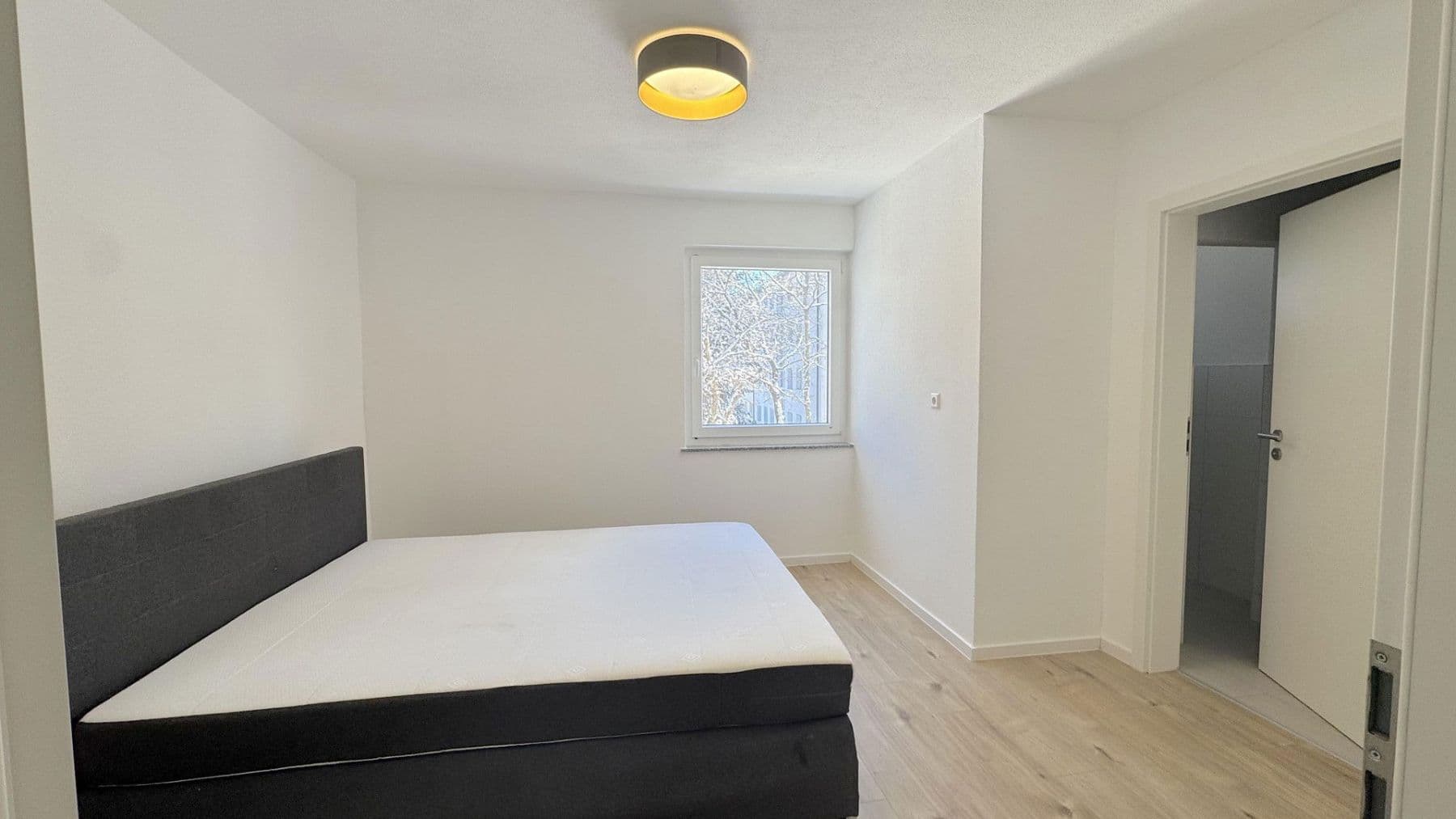 Prenájom bytu 3-izbový 60 m², Sperberstr. 26, Villingen-Schwenningen, Bádensko-Wurttembersko Prenájom bytu 3-izbový 60 m², Sperberstr. 26, Villingen-Schwenningen, Bádensko-Wurttembersko