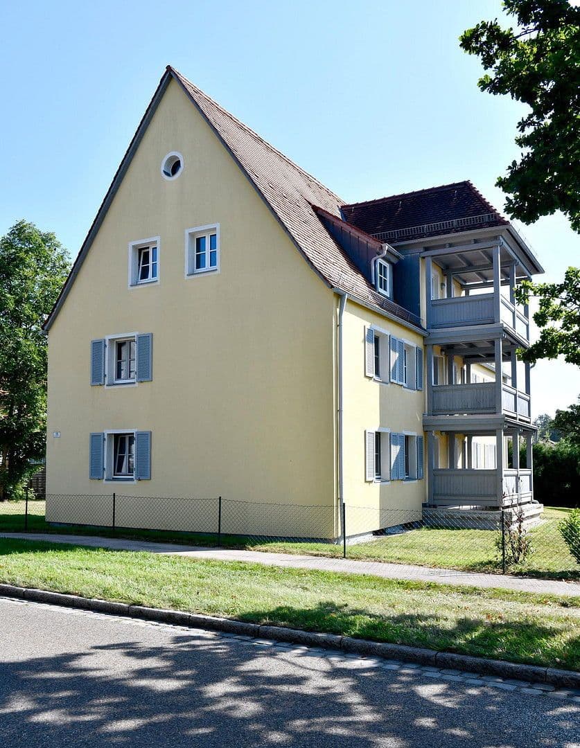 Prenájom bytu 3-izbový 84 m², Meinhardswindener Str. 35, Ansbach, Bavorsko Prenájom bytu 3-izbový 84 m², Meinhardswindener Str. 35, Ansbach, Bavorsko