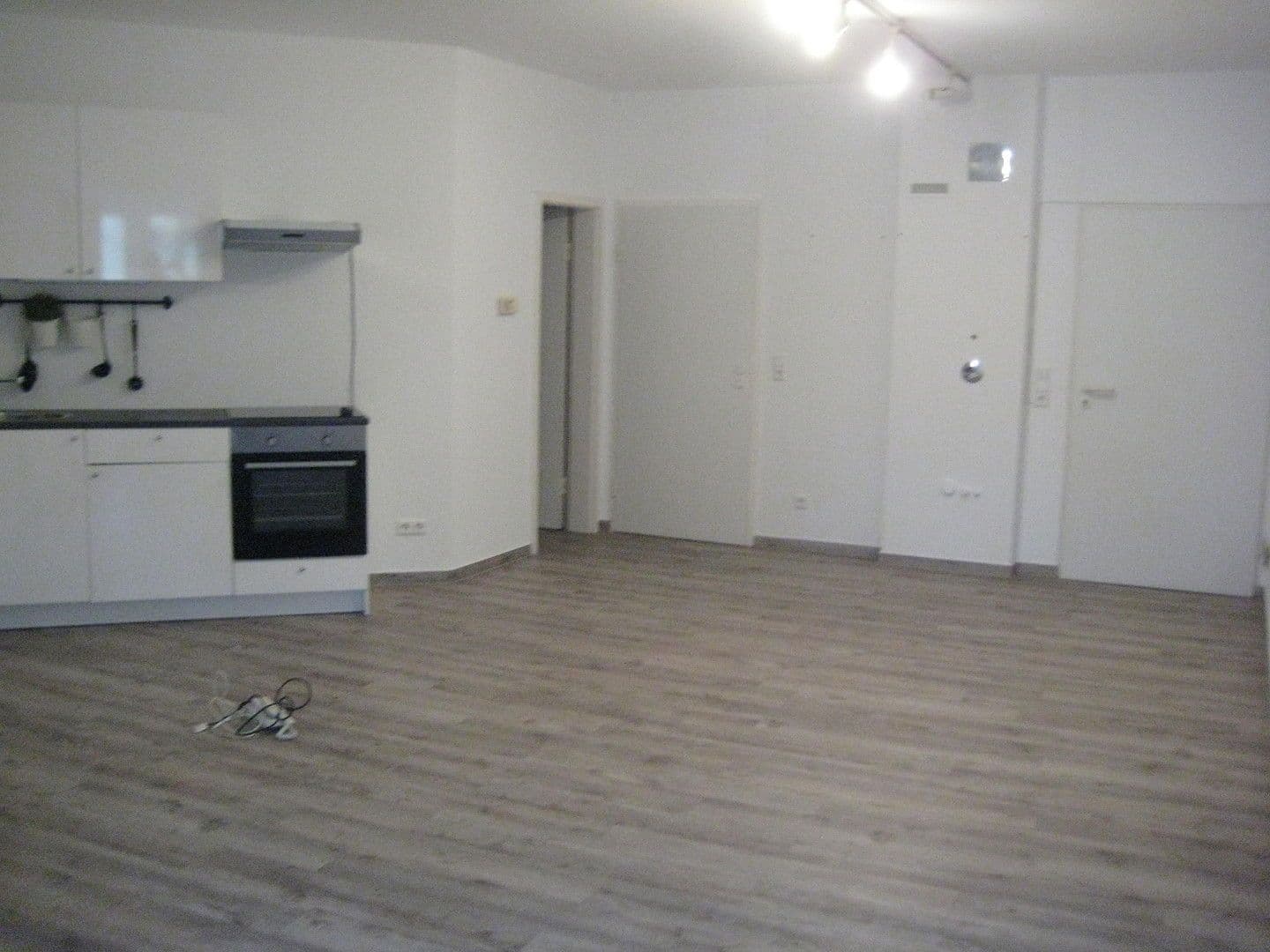 Prenájom bytu 1-izbový 44 m², Göppingen, Bádensko-Wurttembersko Prenájom bytu 1-izbový 44 m², Göppingen, Bádensko-Wurttembersko