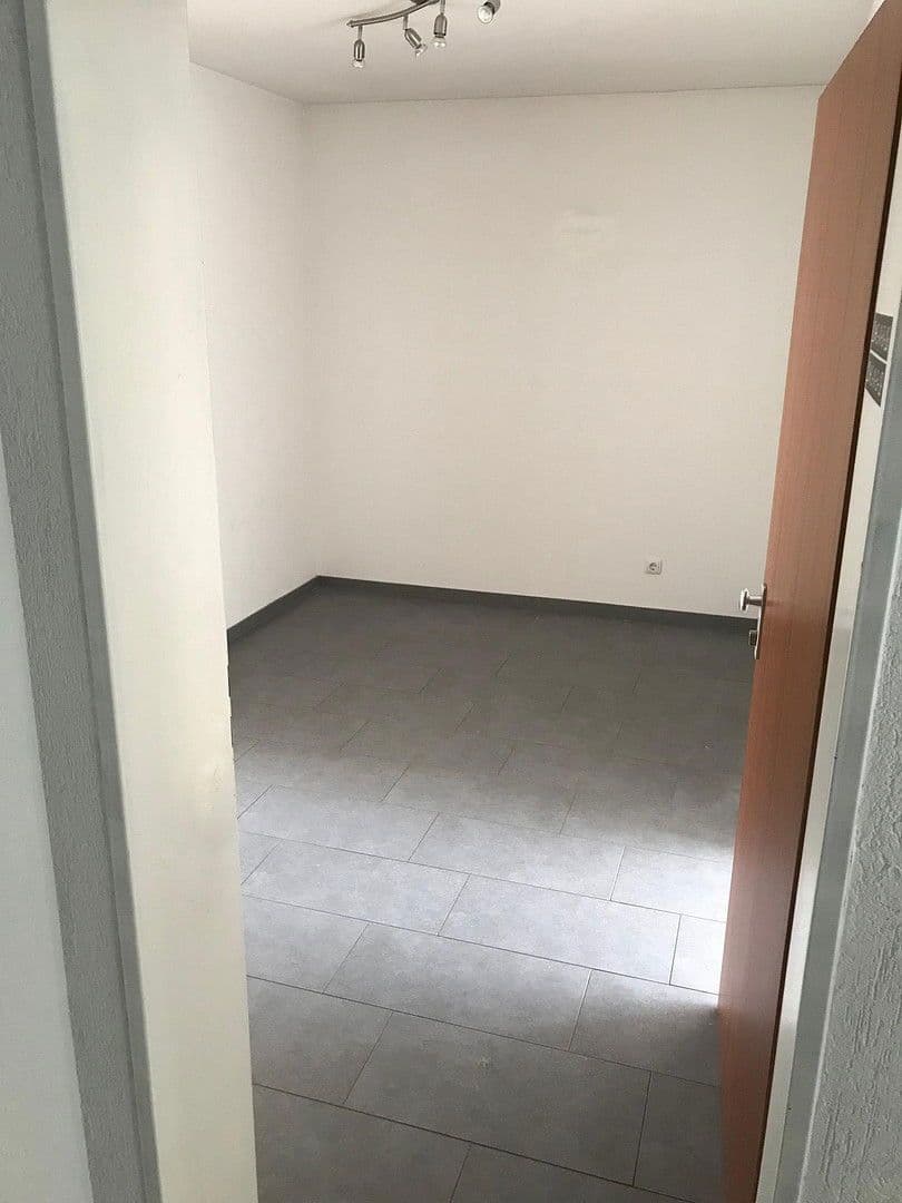 Prenájom bytu 2-izbový 62 m², Feldstr. 10, Kreuzau, Severné Porýnie - Westfálsko Prenájom bytu 2-izbový 62 m², Feldstr. 10, Kreuzau, Severné Porýnie - Westfálsko