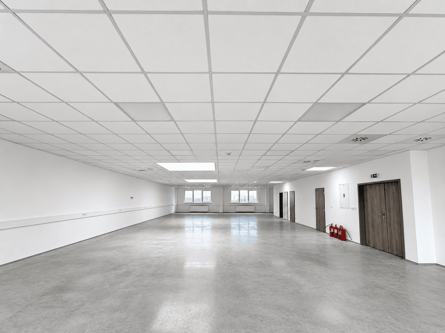 Prenájom nebytového priestoru 580 m², K Pérovně, Praha, Praha Prenájom nebytového priestoru 580 m², K Pérovně, Praha, Praha