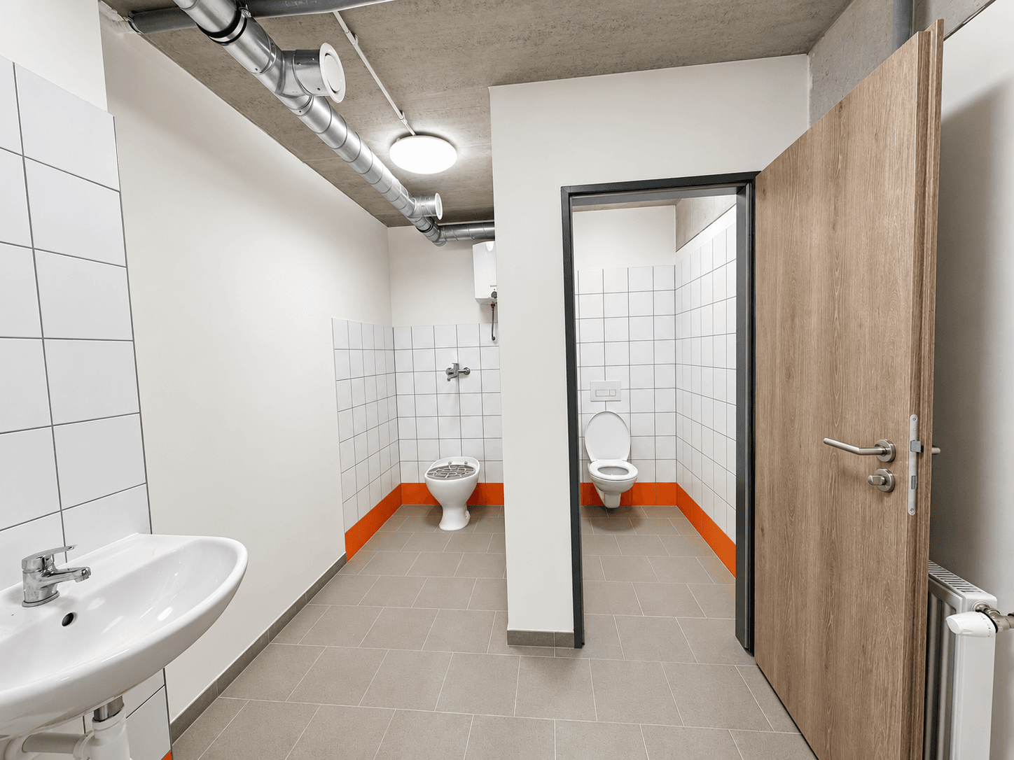 Prenájom nebytového priestoru 580 m², K Pérovně, Praha, Praha Prenájom nebytového priestoru 580 m², K Pérovně, Praha, Praha