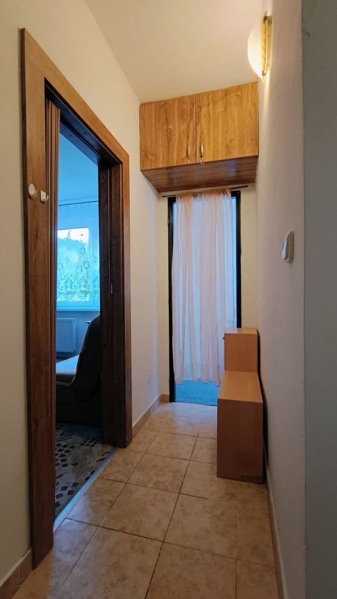 Predaj bytu 1-izbový 35 m², Rýchorské sídliště, Svoboda nad Úpou, Královéhradecký kraj Predaj bytu 1-izbový 35 m², Rýchorské sídliště, Svoboda nad Úpou, Královéhradecký kraj