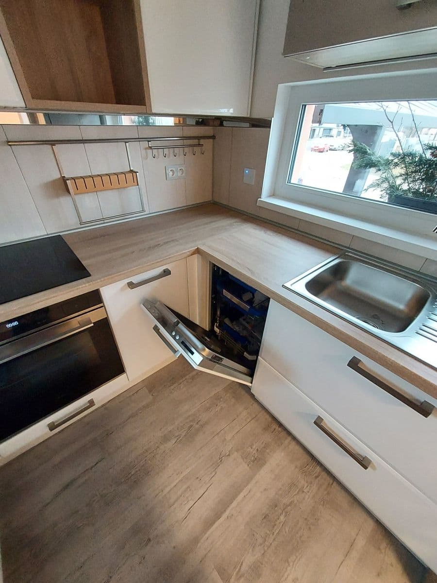 Prenájom bytu 2-izbový 40 m², Václava Rytíře, Úvaly, Středočeský kraj Prenájom bytu 2-izbový 40 m², Václava Rytíře, Úvaly, Středočeský kraj