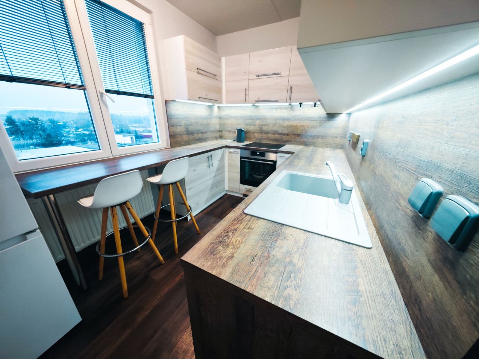 Predaj bytu 3-izbový 72 m², Blatské sídliště, Veselí nad Lužnicí, Jihočeský kraj Predaj bytu 3-izbový 72 m², Blatské sídliště, Veselí nad Lužnicí, Jihočeský kraj