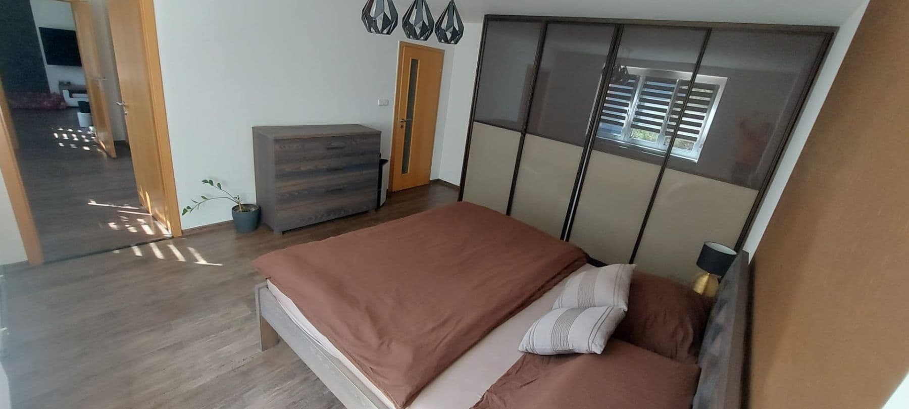 Predaj bytu 5-izbový 118 m², Sklepní, Chomutov, Ústecký kraj Predaj bytu 5-izbový 118 m², Sklepní, Chomutov, Ústecký kraj