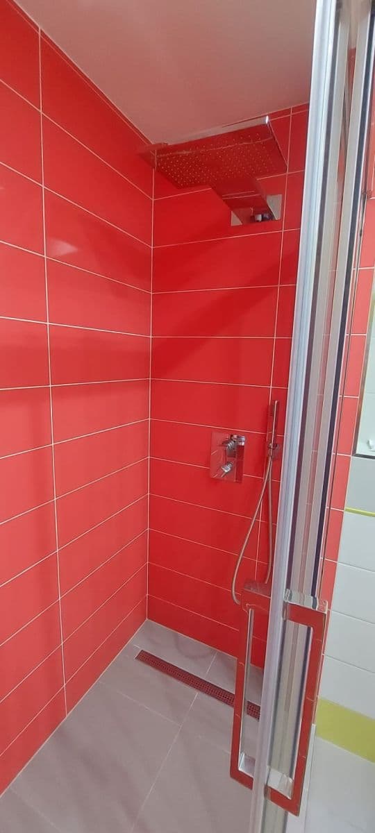 Predaj bytu 5-izbový 118 m², Sklepní, Chomutov, Ústecký kraj Predaj bytu 5-izbový 118 m², Sklepní, Chomutov, Ústecký kraj