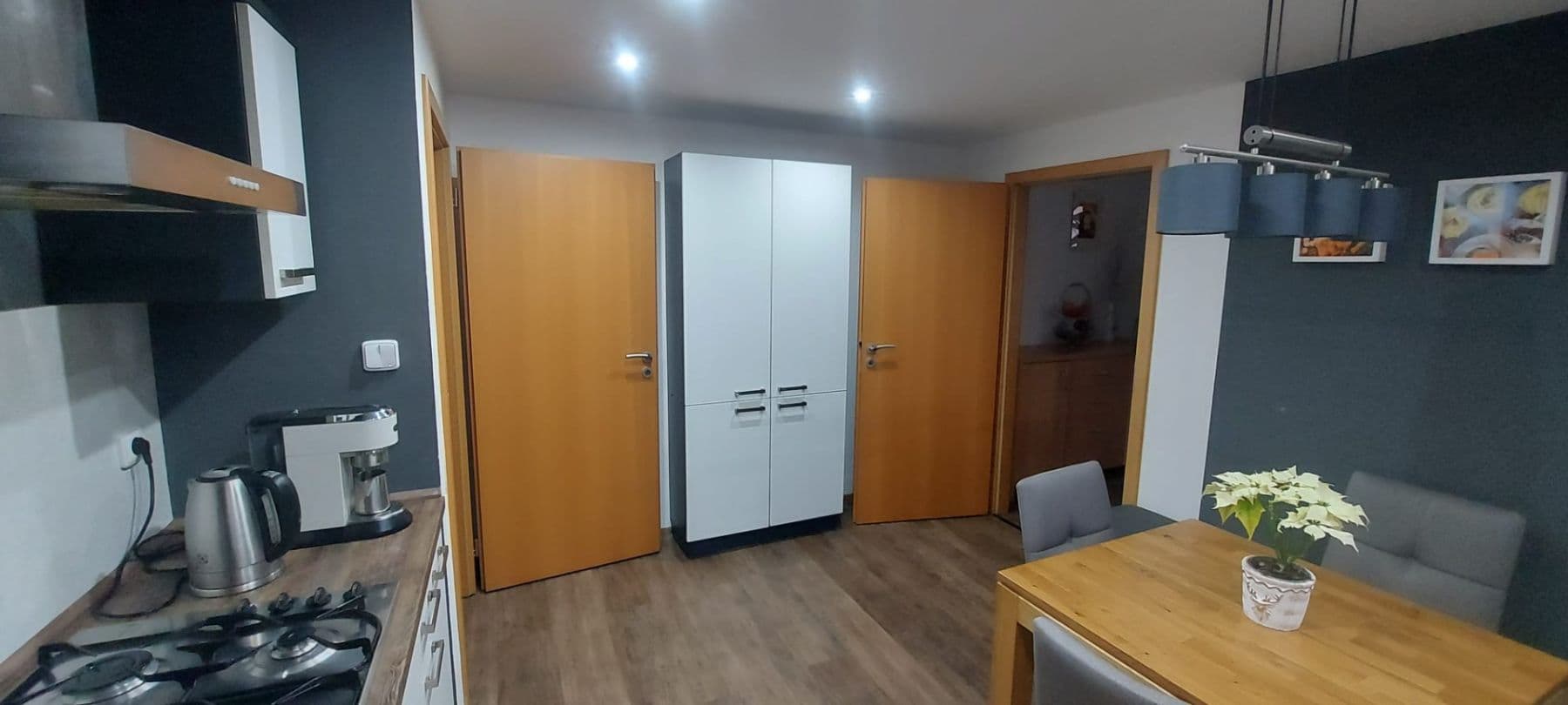 Predaj bytu 5-izbový 118 m², Sklepní, Chomutov, Ústecký kraj Predaj bytu 5-izbový 118 m², Sklepní, Chomutov, Ústecký kraj