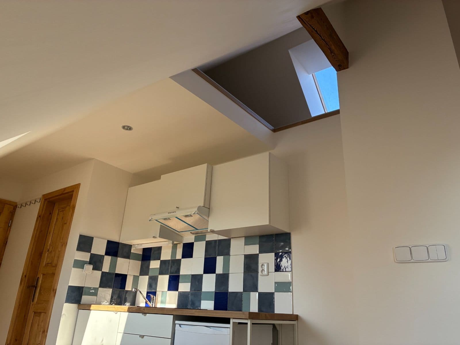 Prenájom bytu 1-izbový 42 m², Za Mlýnem, Hostivice, Středočeský kraj Prenájom bytu 1-izbový 42 m², Za Mlýnem, Hostivice, Středočeský kraj