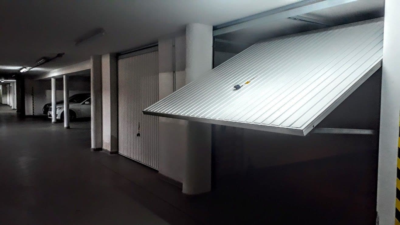 Prenájom garáže 17 m², Křepelčí, Brno, Jihomoravský kraj Prenájom garáže 17 m², Křepelčí, Brno, Jihomoravský kraj