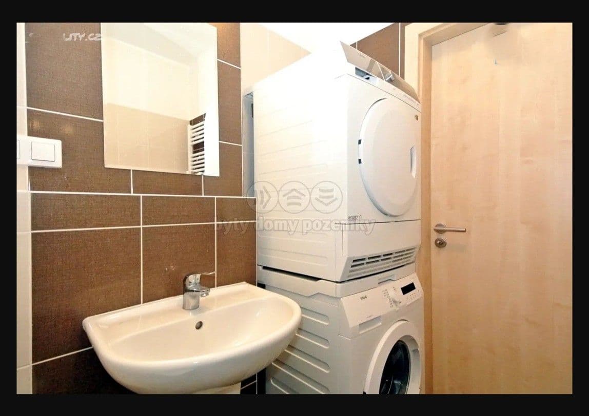 Predaj bytu 2-izbový 40 m², Farkašova, Praha, Praha Predaj bytu 2-izbový 40 m², Farkašova, Praha, Praha