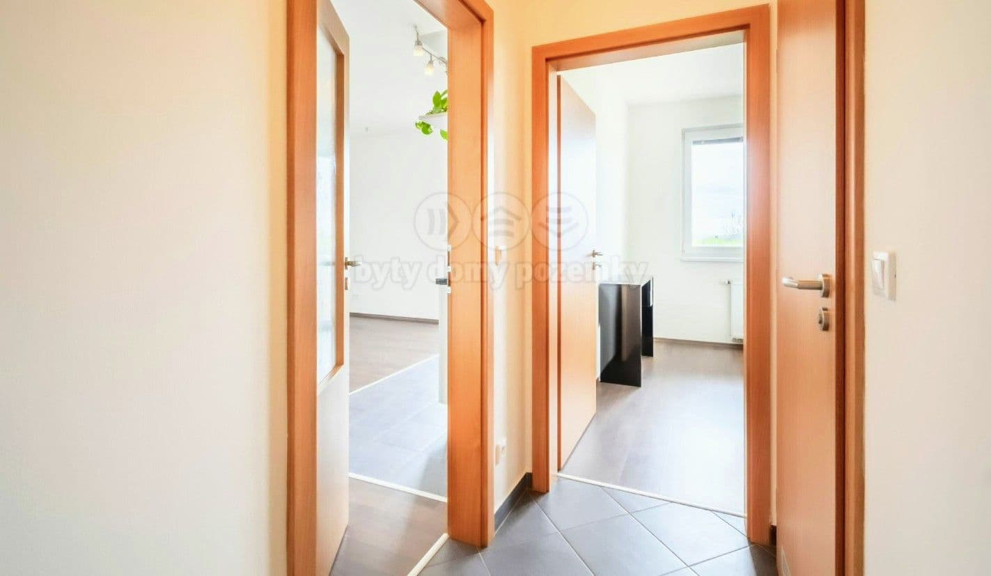 Predaj bytu 2-izbový 40 m², Farkašova, Praha, Praha Predaj bytu 2-izbový 40 m², Farkašova, Praha, Praha