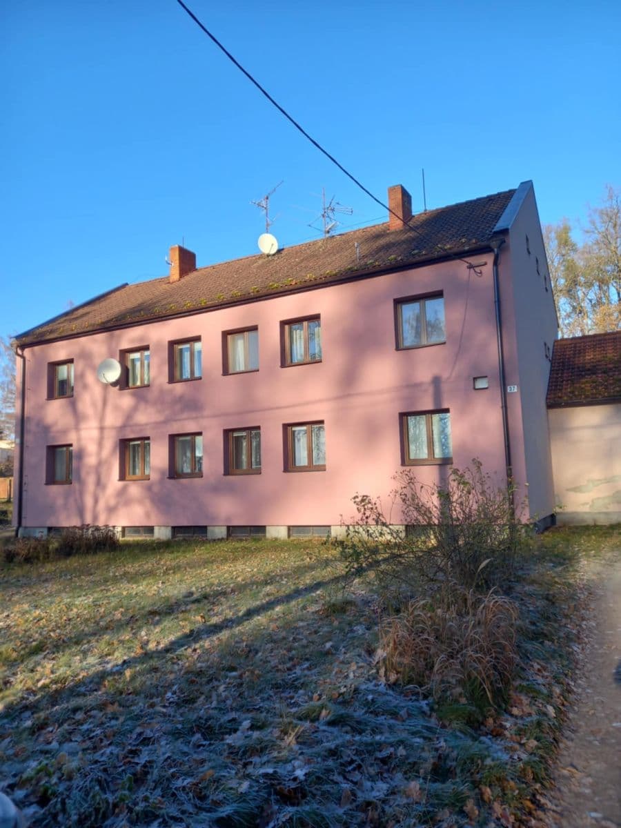 Predaj bytu 2-izbový 60 m², Tehov, Středočeský kraj Predaj bytu 2-izbový 60 m², Tehov, Středočeský kraj