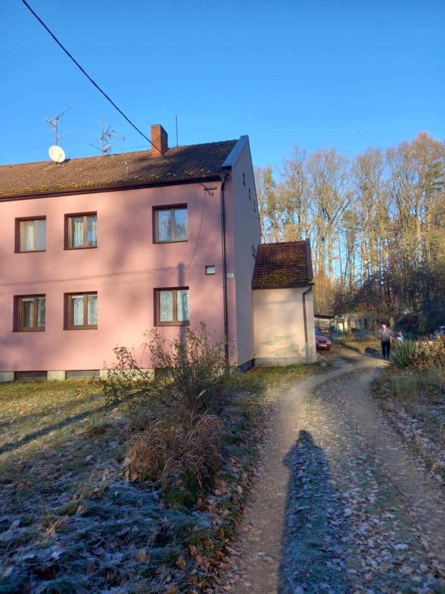 Predaj bytu 2-izbový 60 m², Tehov, Středočeský kraj Predaj bytu 2-izbový 60 m², Tehov, Středočeský kraj