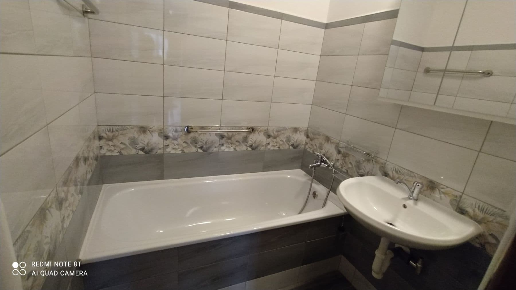 Prenájom bytu 3-izbový 74 m², Krkonošská, Desná, Liberecký kraj Prenájom bytu 3-izbový 74 m², Krkonošská, Desná, Liberecký kraj