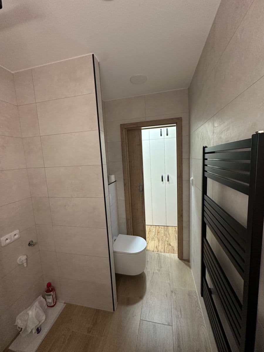 Prenájom bytu 3-izbový 75 m², Hoření, Ústí nad Labem, Ústecký kraj Prenájom bytu 3-izbový 75 m², Hoření, Ústí nad Labem, Ústecký kraj