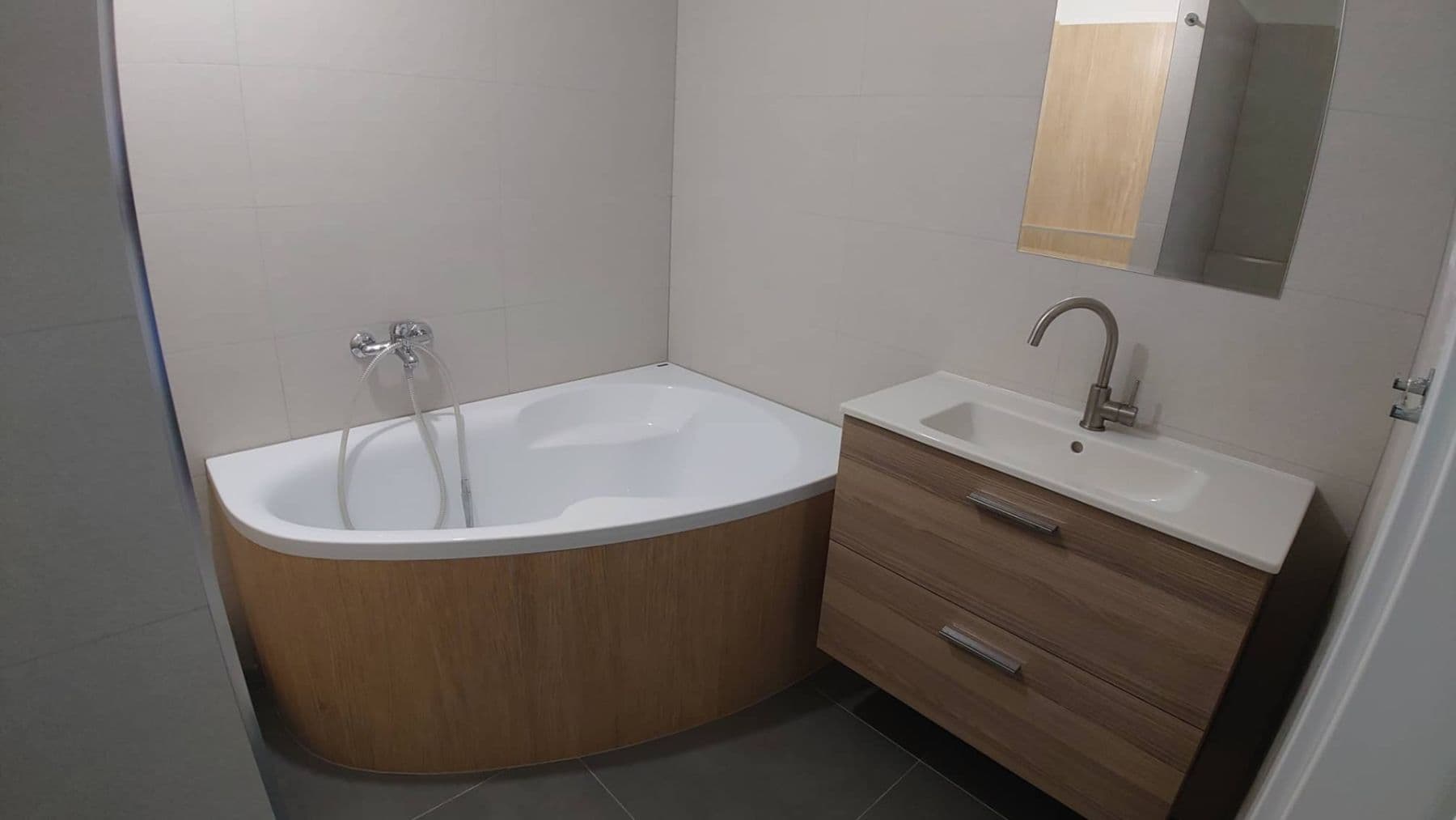 Prenájom bytu 3-izbový 72 m², J. Mudrocha, Senica, Trnavský kraj Prenájom bytu 3-izbový 72 m², J. Mudrocha, Senica, Trnavský kraj