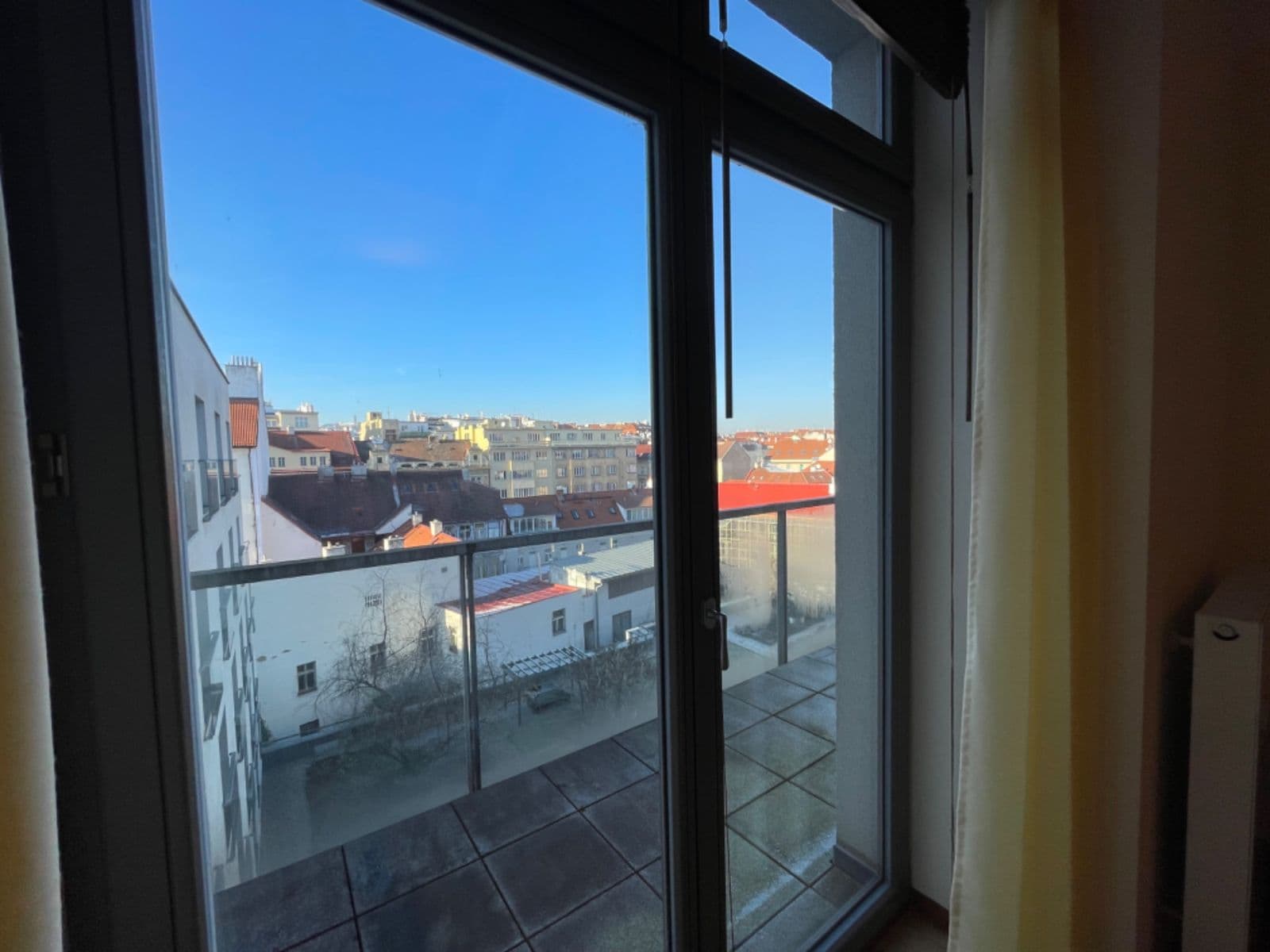 Prenájom bytu 3-izbový 95 m², Na Děkance, Praha, Praha Prenájom bytu 3-izbový 95 m², Na Děkance, Praha, Praha