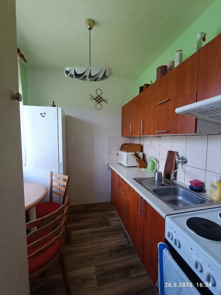 Prenájom bytu 1-izbový 27 m², Záhumení, Brumov-Bylnice, Zlínský kraj Prenájom bytu 1-izbový 27 m², Záhumení, Brumov-Bylnice, Zlínský kraj