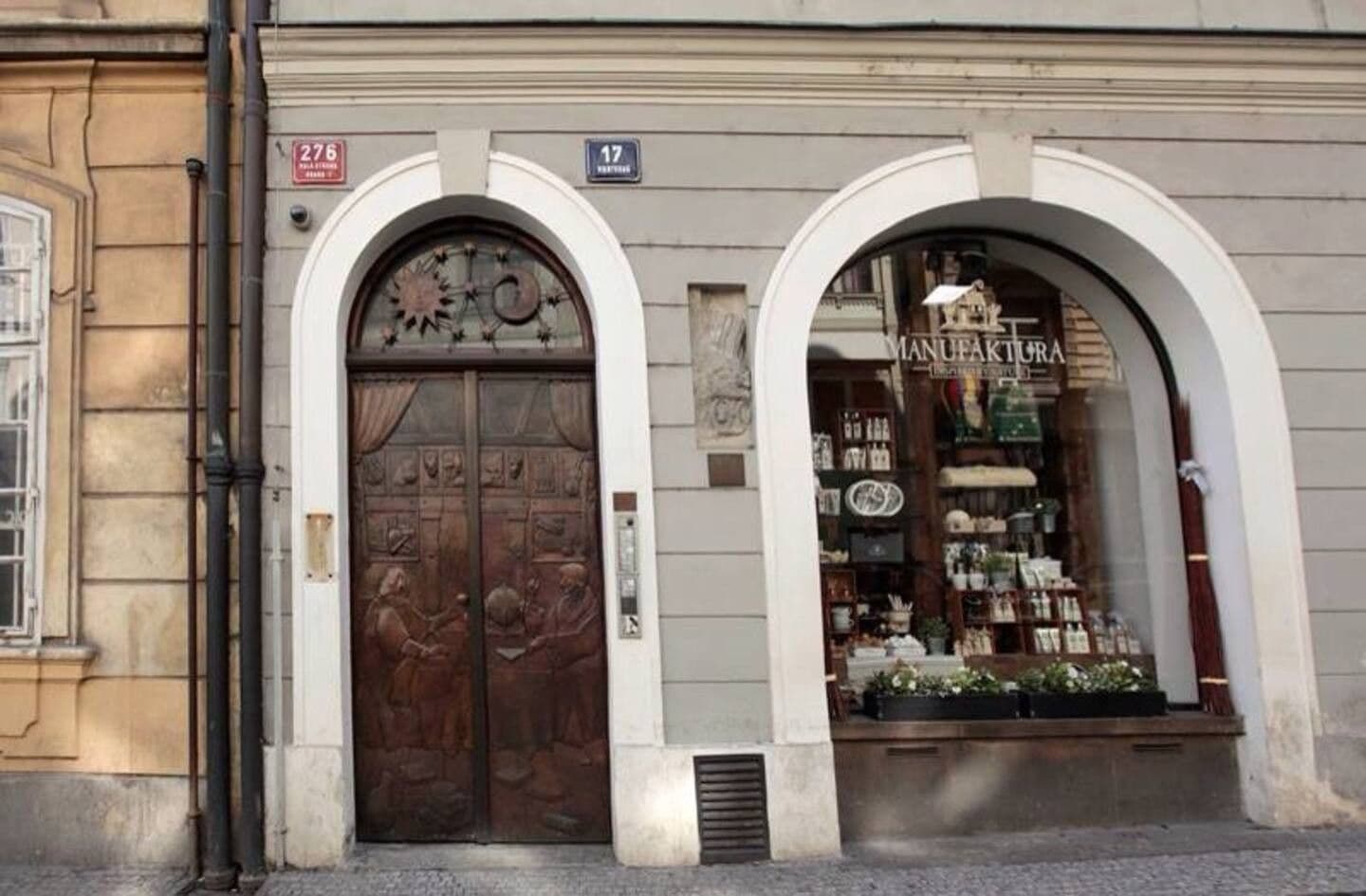 Prenájom bytu 130 m², Mostecká, Praha, Praha Prenájom bytu 130 m², Mostecká, Praha, Praha