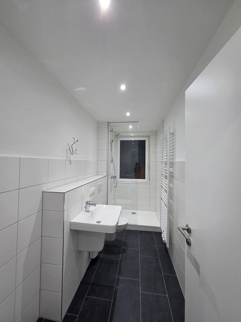 Prenájom bytu 3-izbový 70 m², Giesen, Dolné Sasko Prenájom bytu 3-izbový 70 m², Giesen, Dolné Sasko