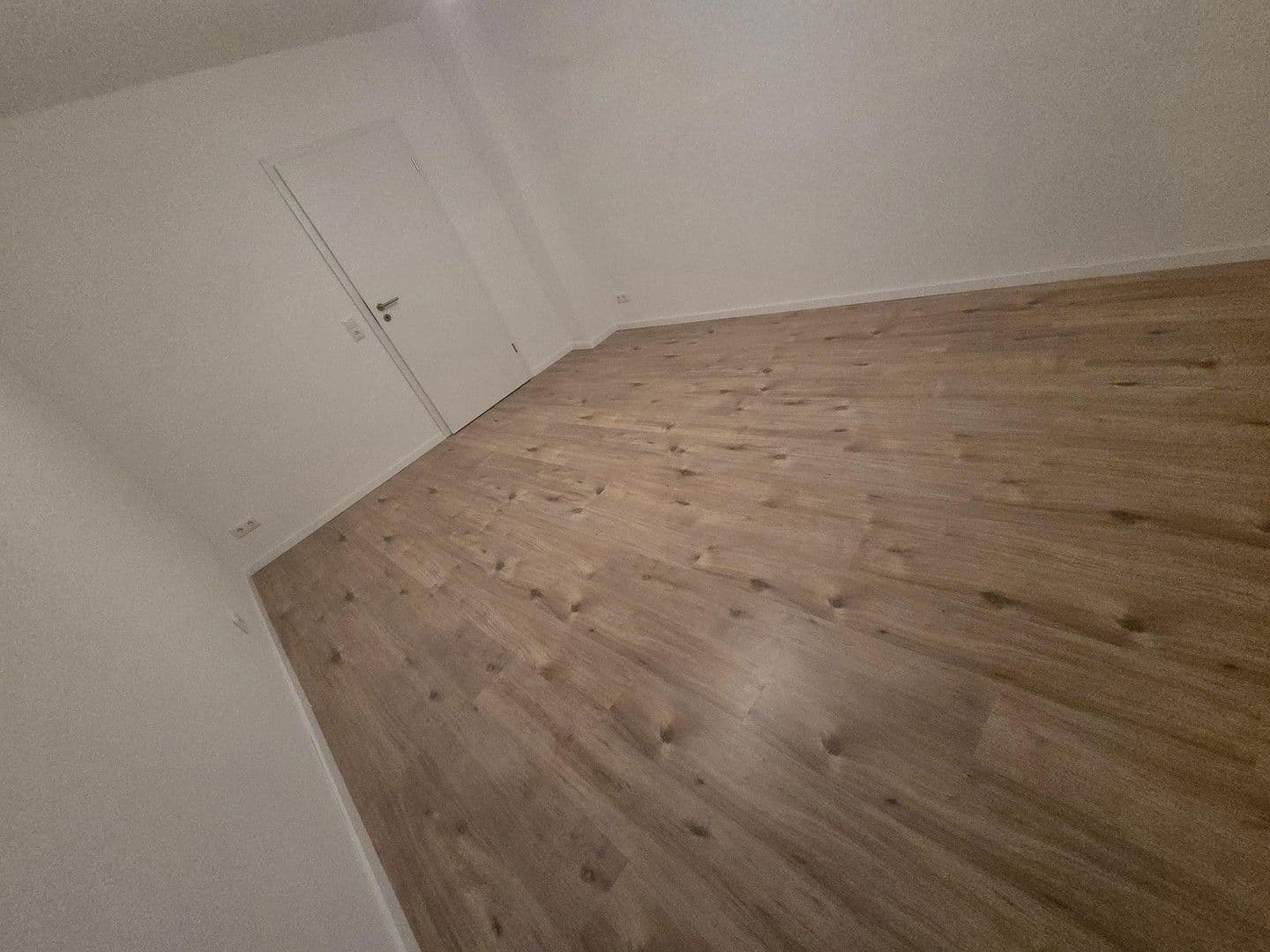 Prenájom bytu 3-izbový 70 m², Giesen, Dolné Sasko Prenájom bytu 3-izbový 70 m², Giesen, Dolné Sasko